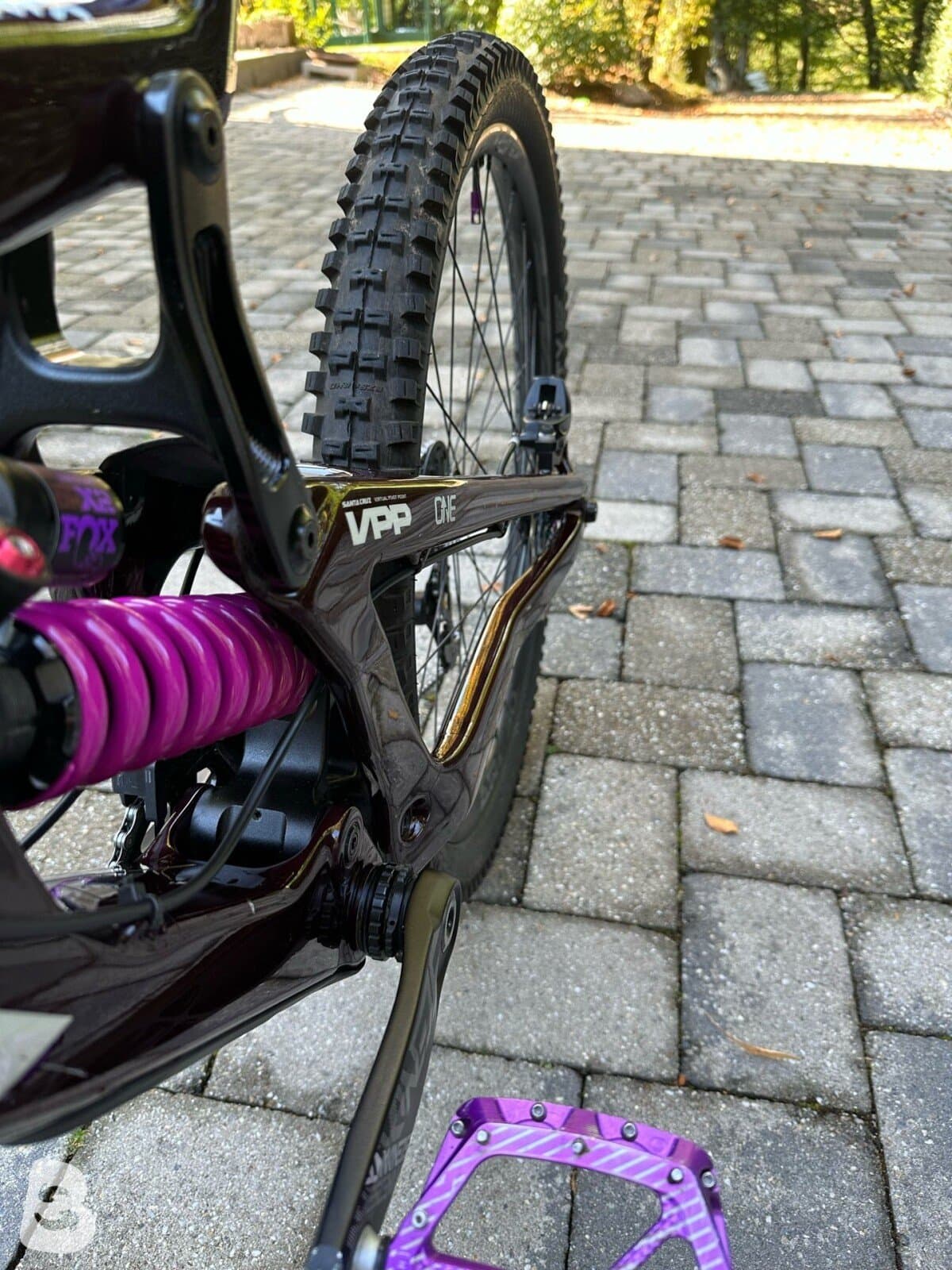 Santa Cruz V10 S MX / Carbon CC 2023