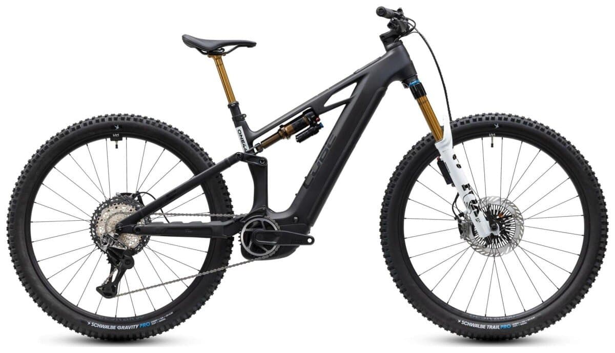 Cube Stereo Hybrid ONE44 HPC AT 800 carbon´n´white 2027