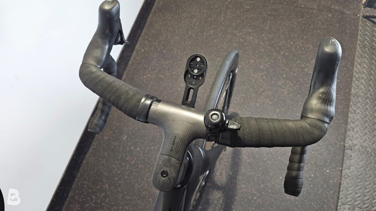 Pinarello F9 Razor Black Disc 2024