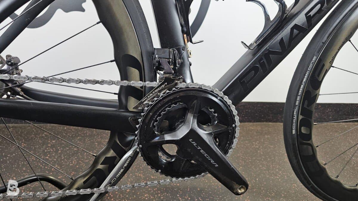 Pinarello F9 Razor Black Disc 2024