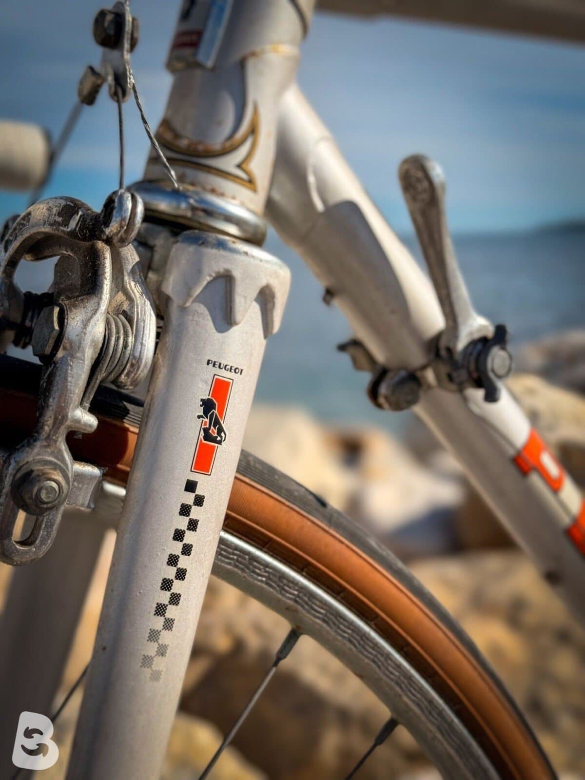 Peugeot Vélo route vintage / Vintage Road Bike – Taille M – Simplex – Cadre acier 1980