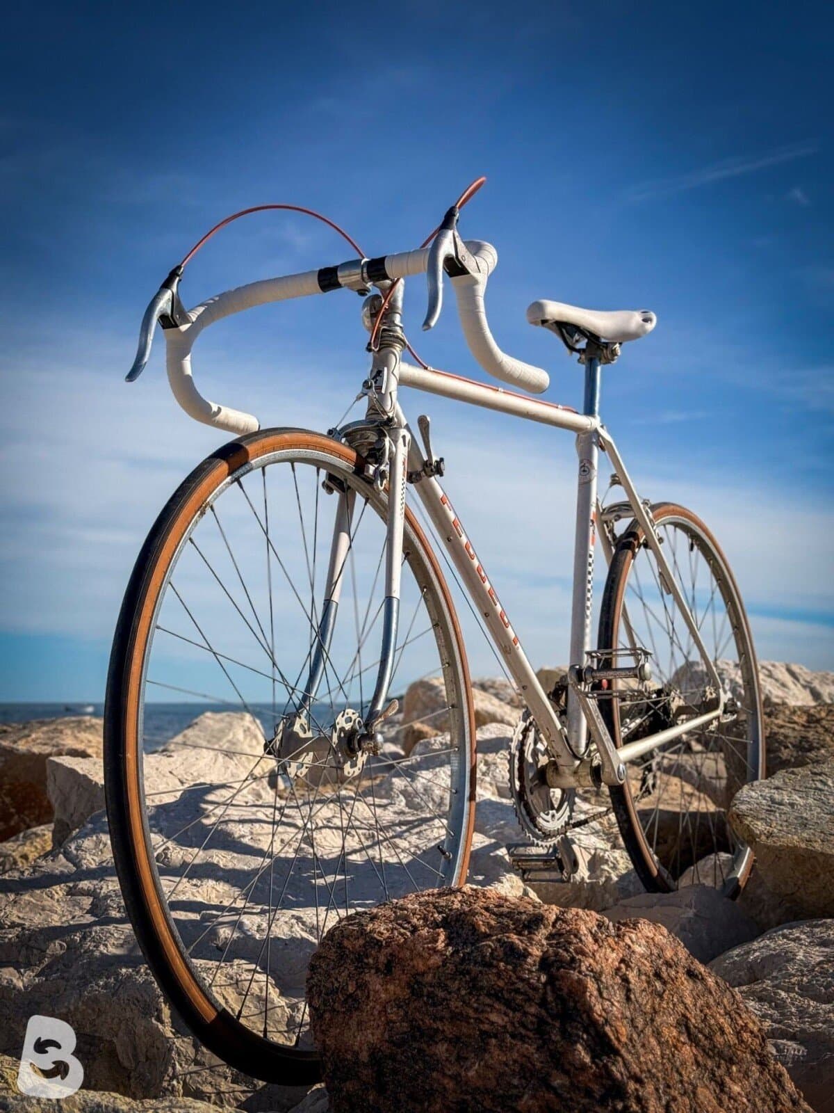 Peugeot Vélo route vintage / Vintage Road Bike – Taille M – Simplex – Cadre acier 1980