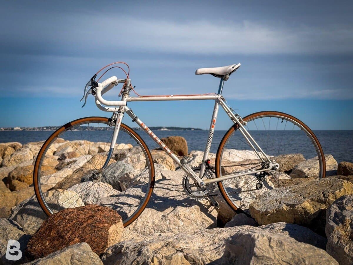 Peugeot Vélo route vintage / Vintage Road Bike – Taille M – Simplex – Cadre acier 1980