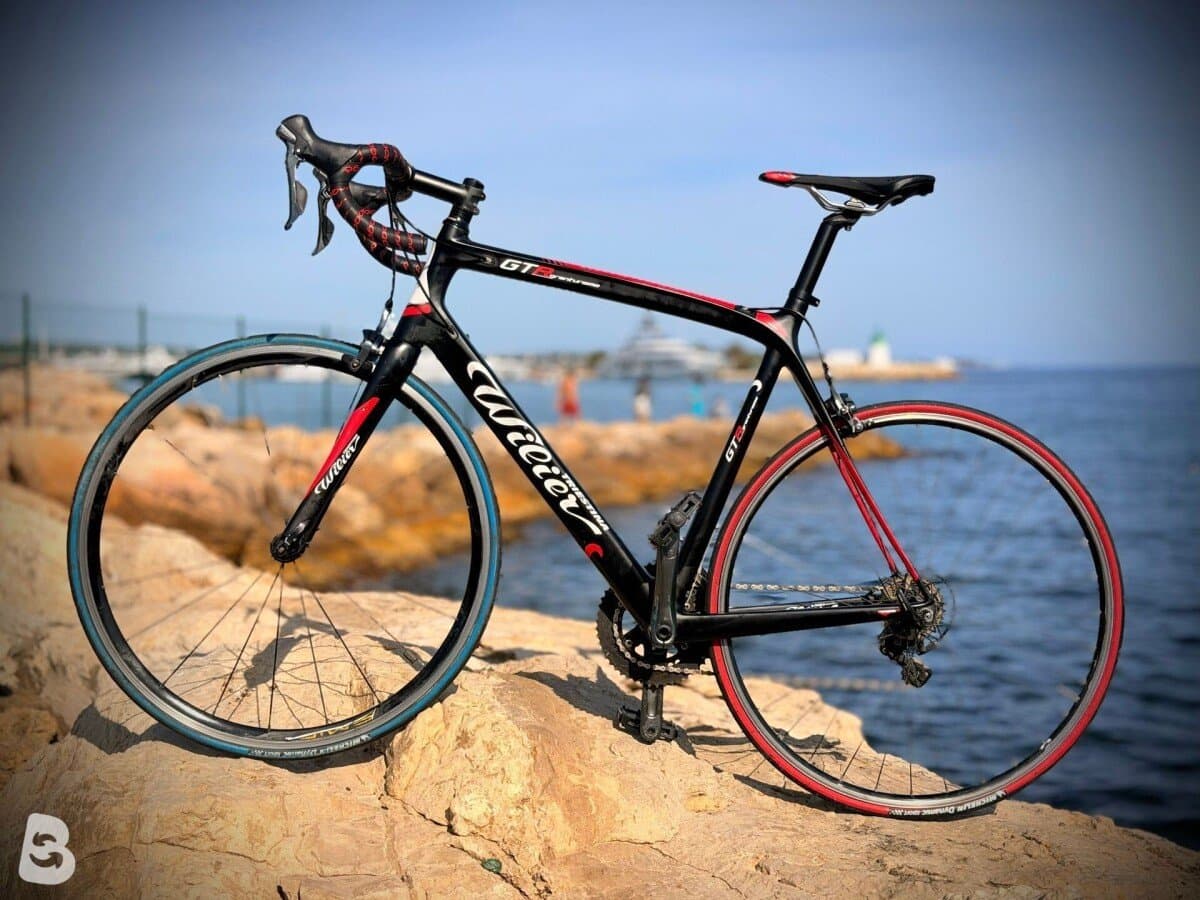 Wilier Vélo de route carbone / Carbon Road Bike – Taille XL – Shimano Tiagra 2017