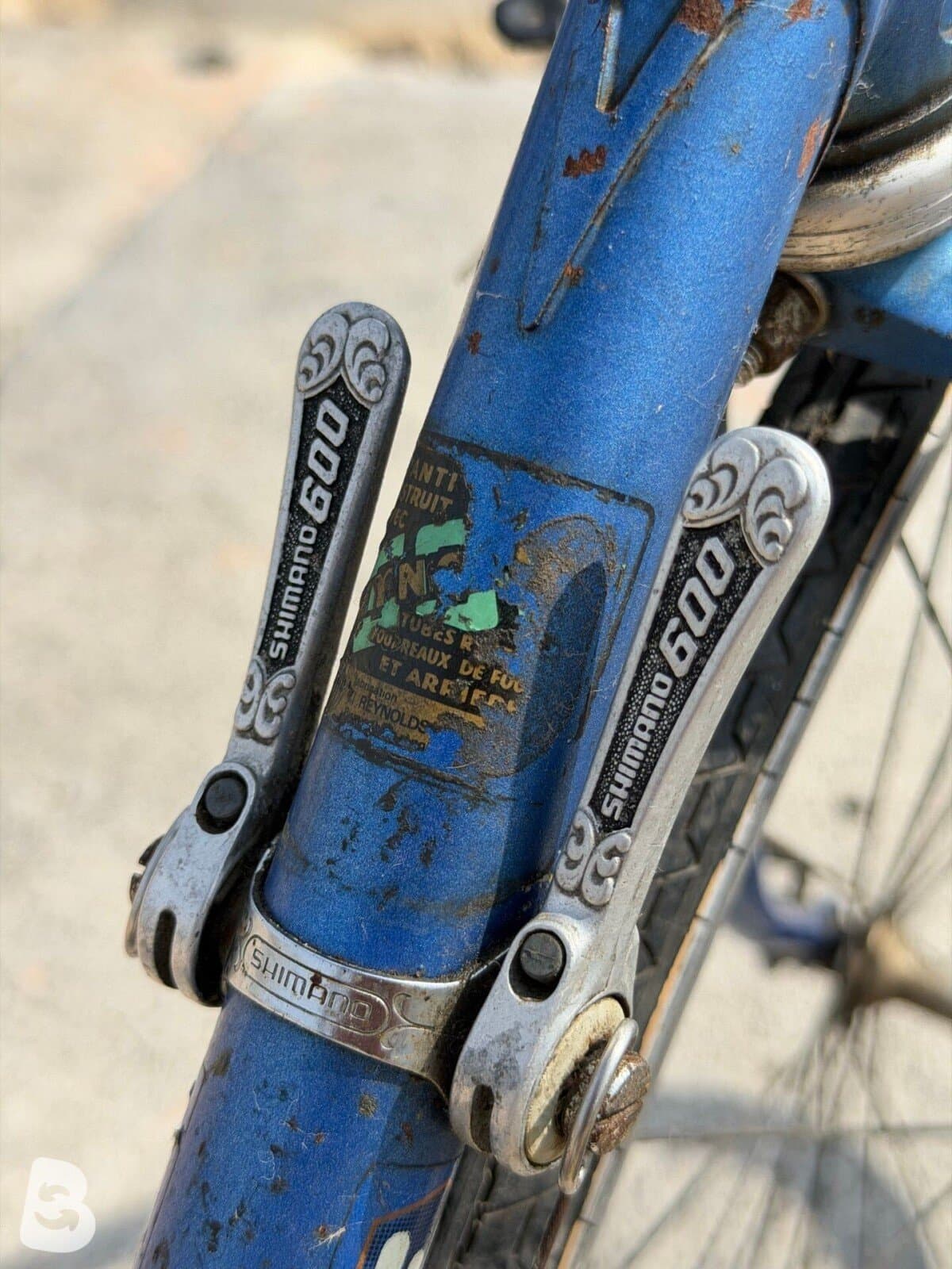 Gitane Vélo route vintage / Vintage Road Bike – Taille M – Shimano 600 – Cadre acier 1980