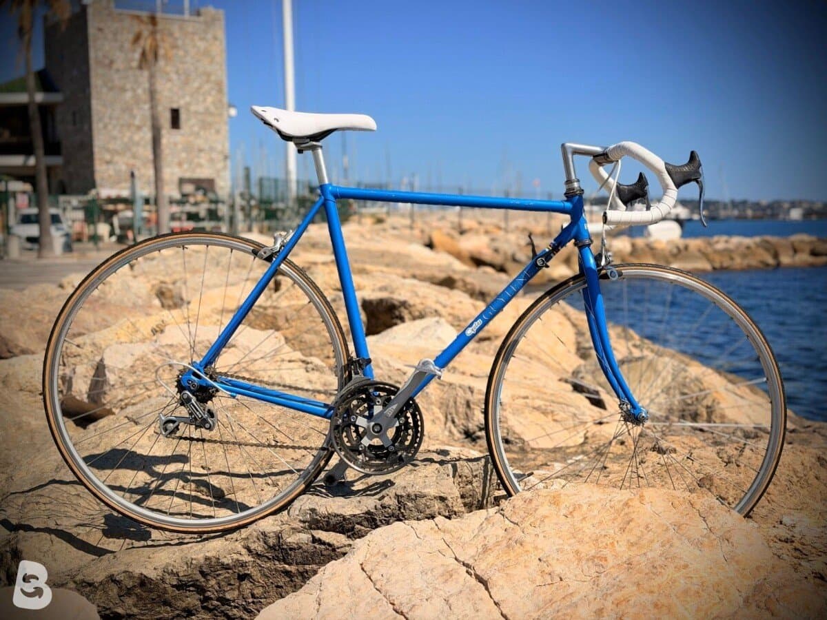 Peugeot Vélo route vintage / Vintage Road Bike – Taille M – Shimano EXAGE – Cadre acier 1980