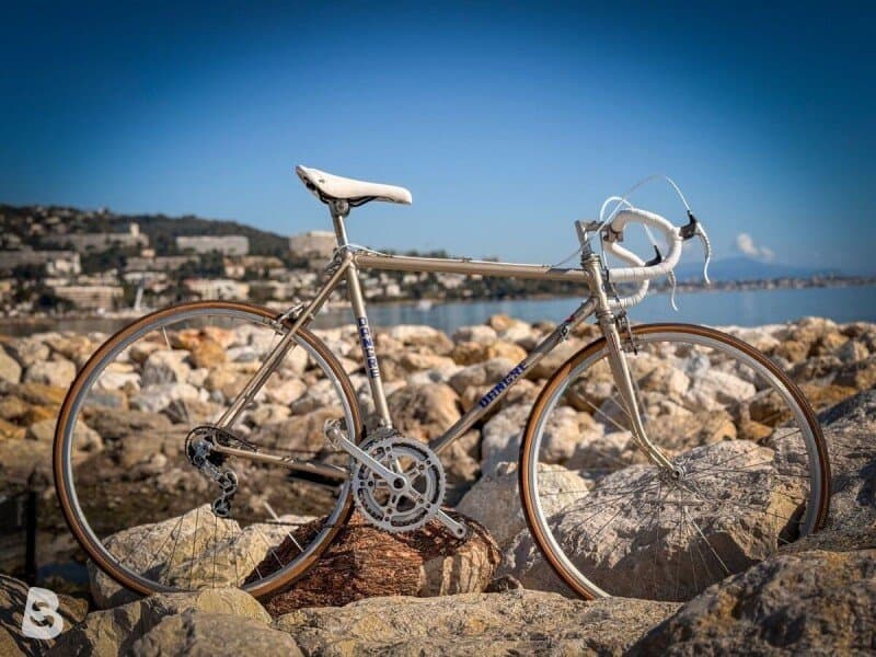 Peugeot Vélo route vintage / Vintage Road Bike – Taille M – Huret – Cadre acier 1980