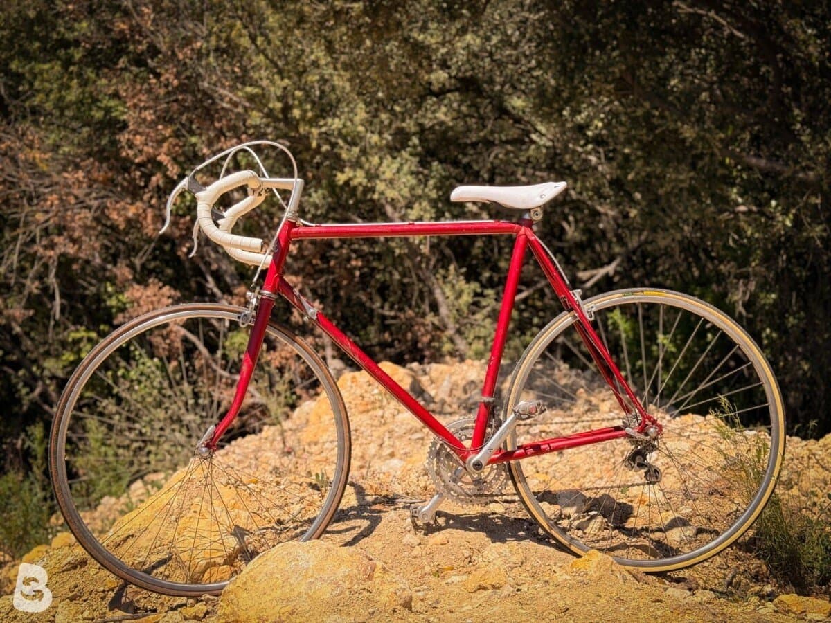 Peugeot Vélo route vintage / Vintage Road Bike – Taille L – Simplex – Cadre acier 1980
