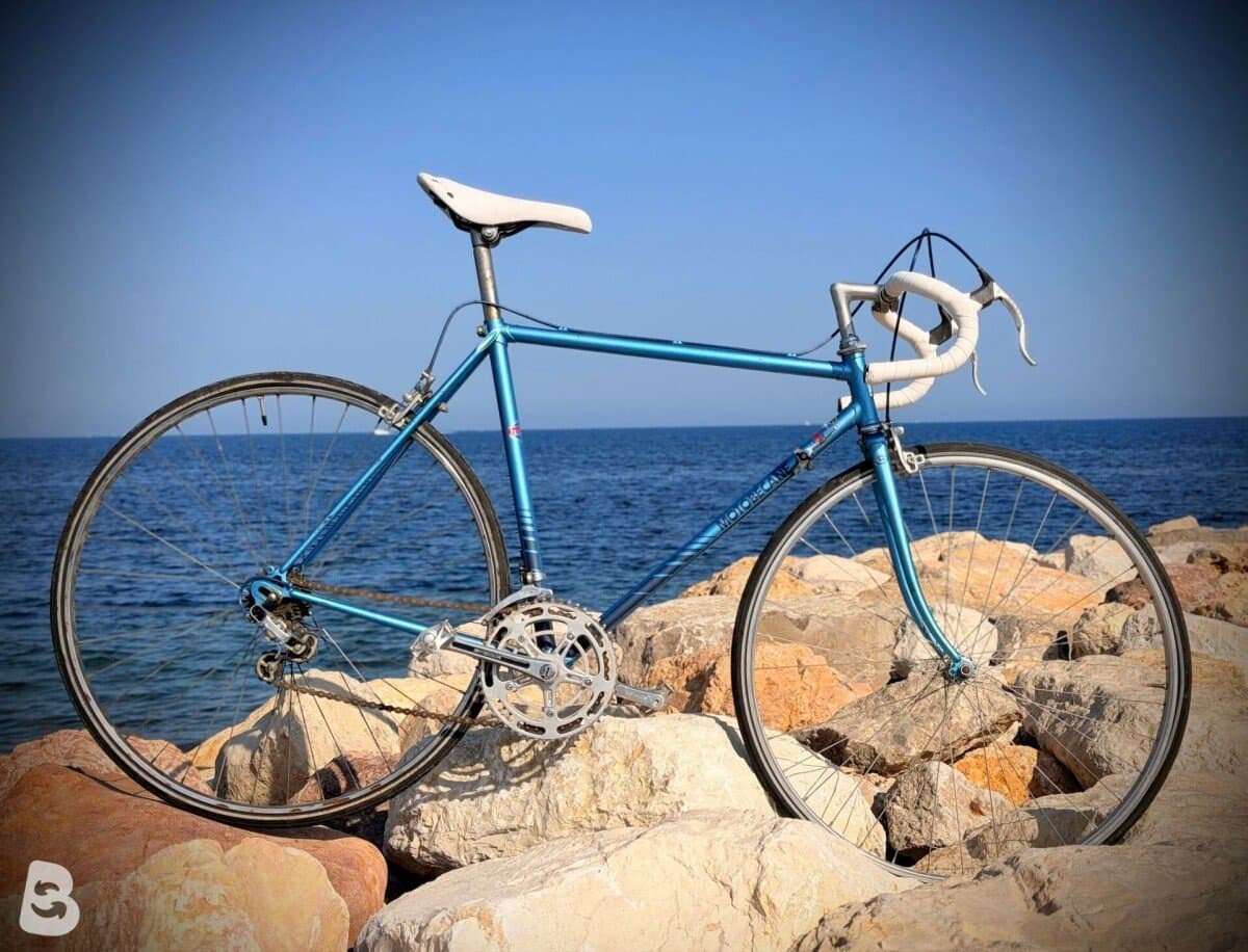 Motobecane Vélo route vintage / Vintage Road Bike – Taille M – Huret – Cadre acier 1980