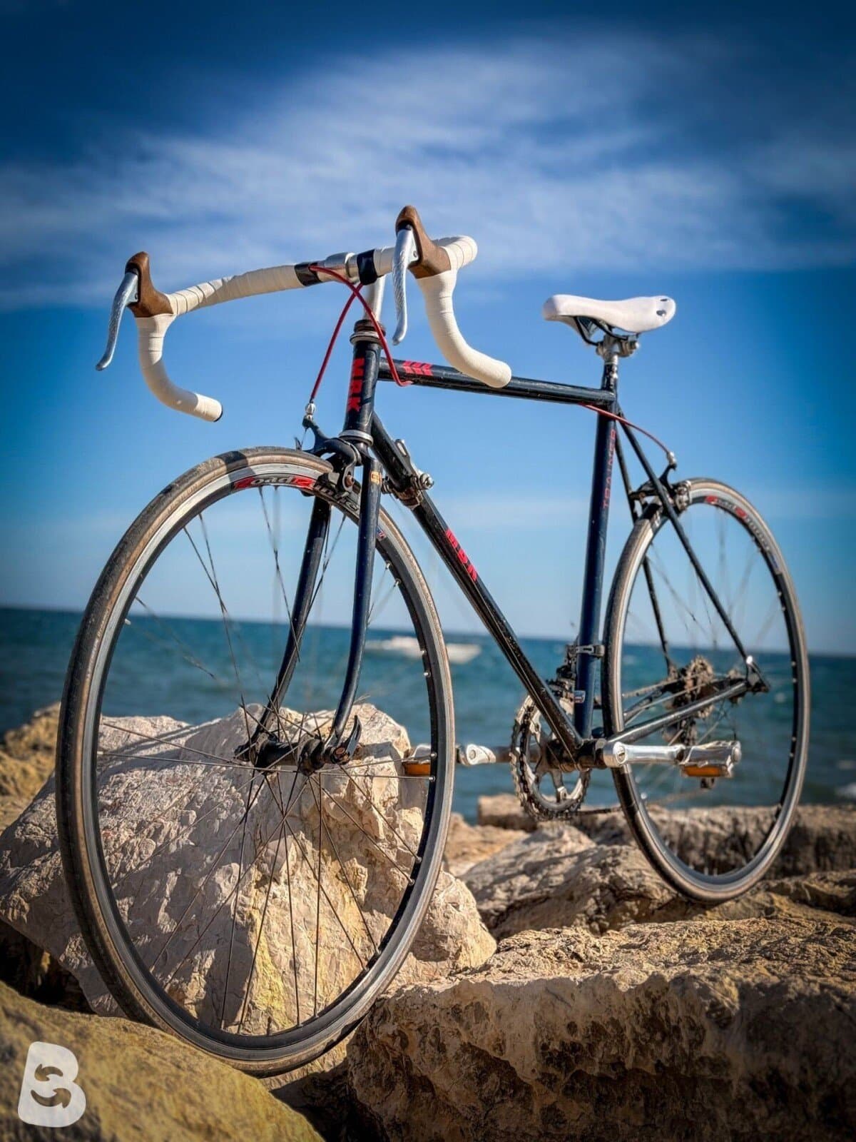 MBK Vélo route vintage / Vintage Road Bike – Taille L – Shimano – Cadre acier 1980