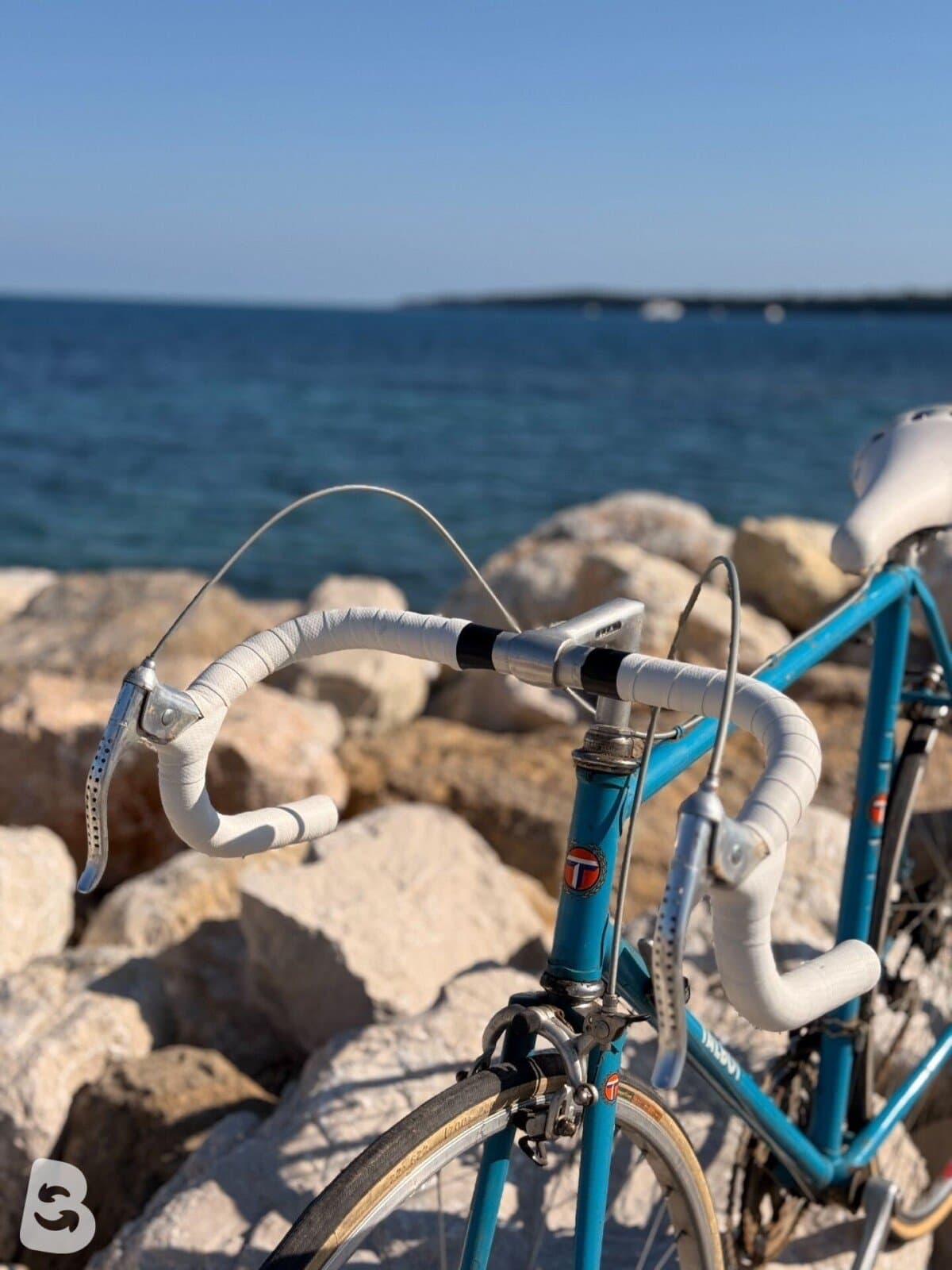 Peugeot Vélo route vintage / Vintage Road Bike – Taille L – Huret – Cadre acier 1990