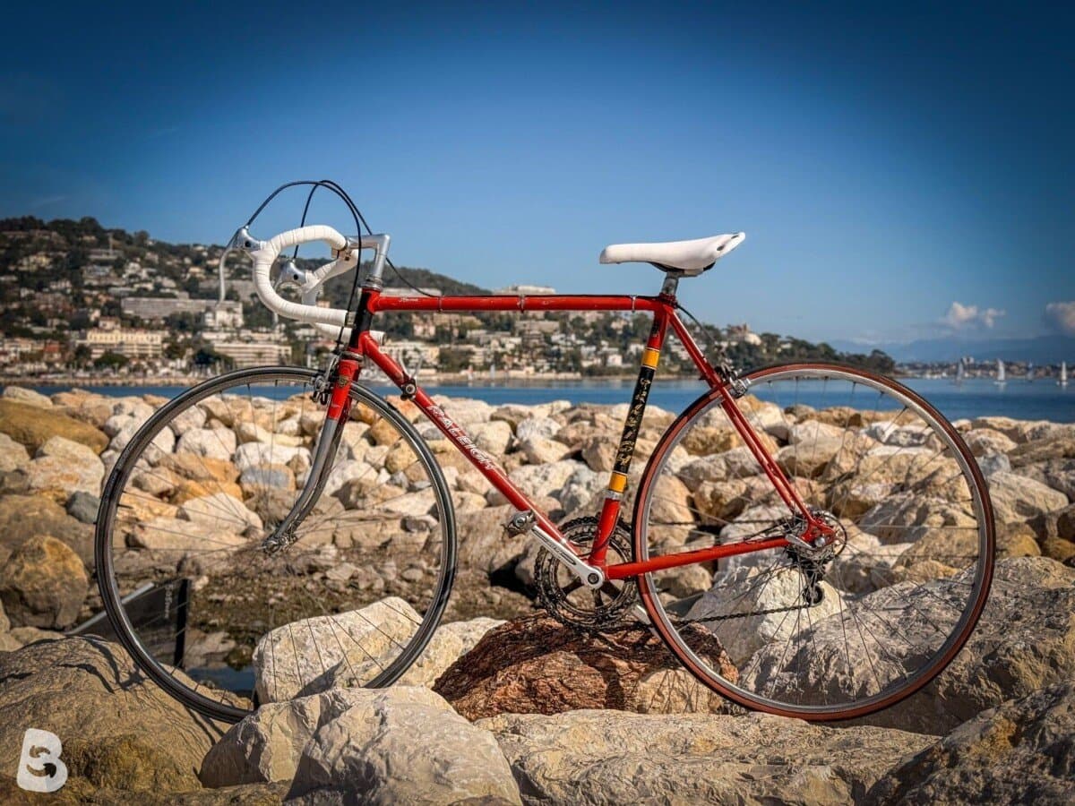 Raleigh Vélo route vintage / Vintage Road Bike – Taille L – Simplex – Cadre acier 1980