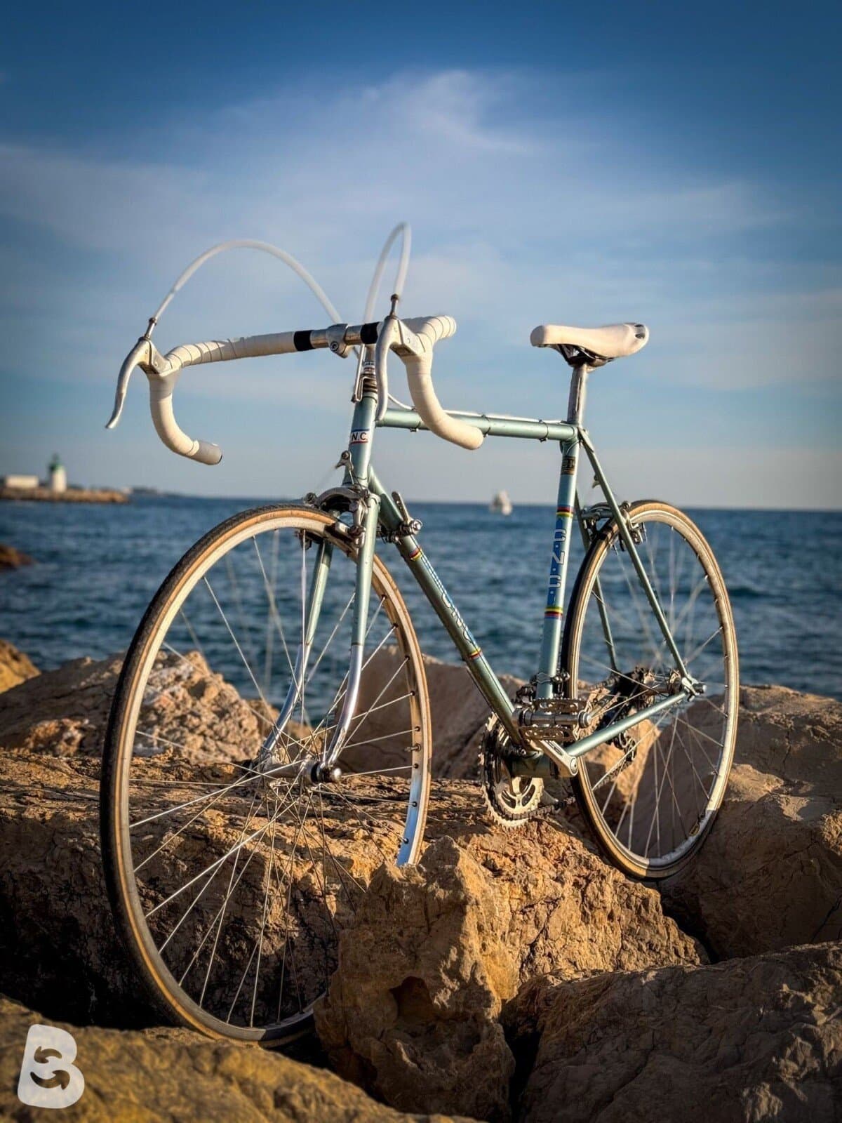 Peugeot Vélo route vintage / Vintage Road Bike – Taille L – Huret – Cadre acier 1980