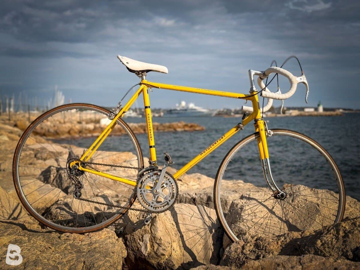 Motobecane Vélo route vintage / Vintage Road Bike – Taille M – Huret – Cadre acier 1980