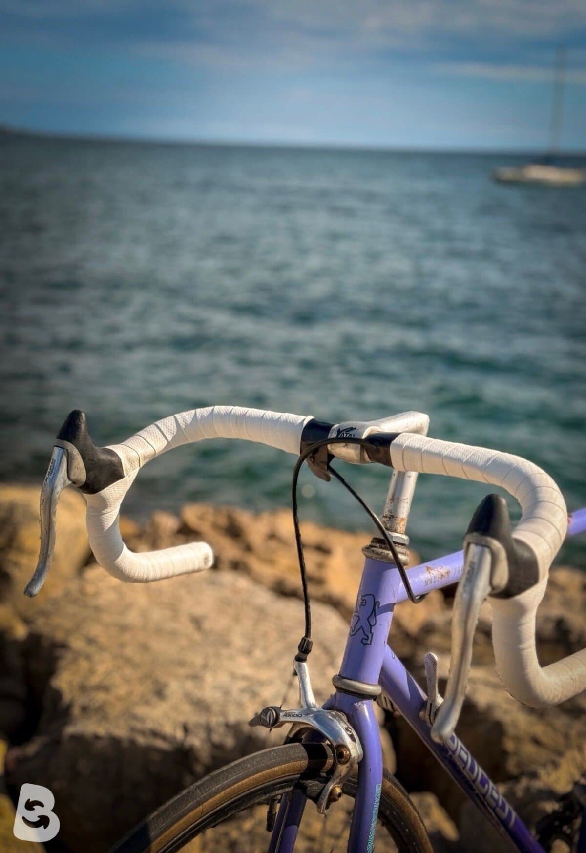 Peugeot Vélo route vintage / Vintage Road Bike – Taille M – Shimano – Cadre acier 1980