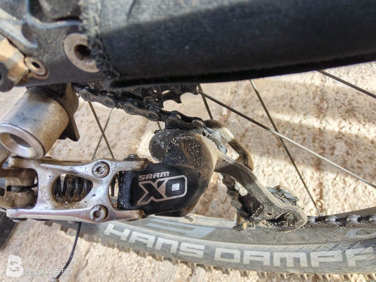 GT Force Carbon Expert 2013