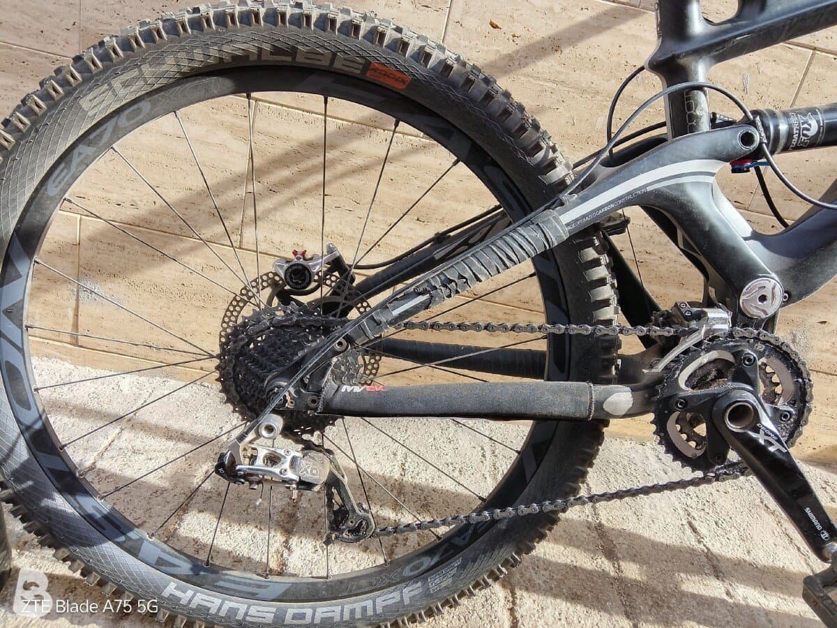 GT Force Carbon Expert 2013