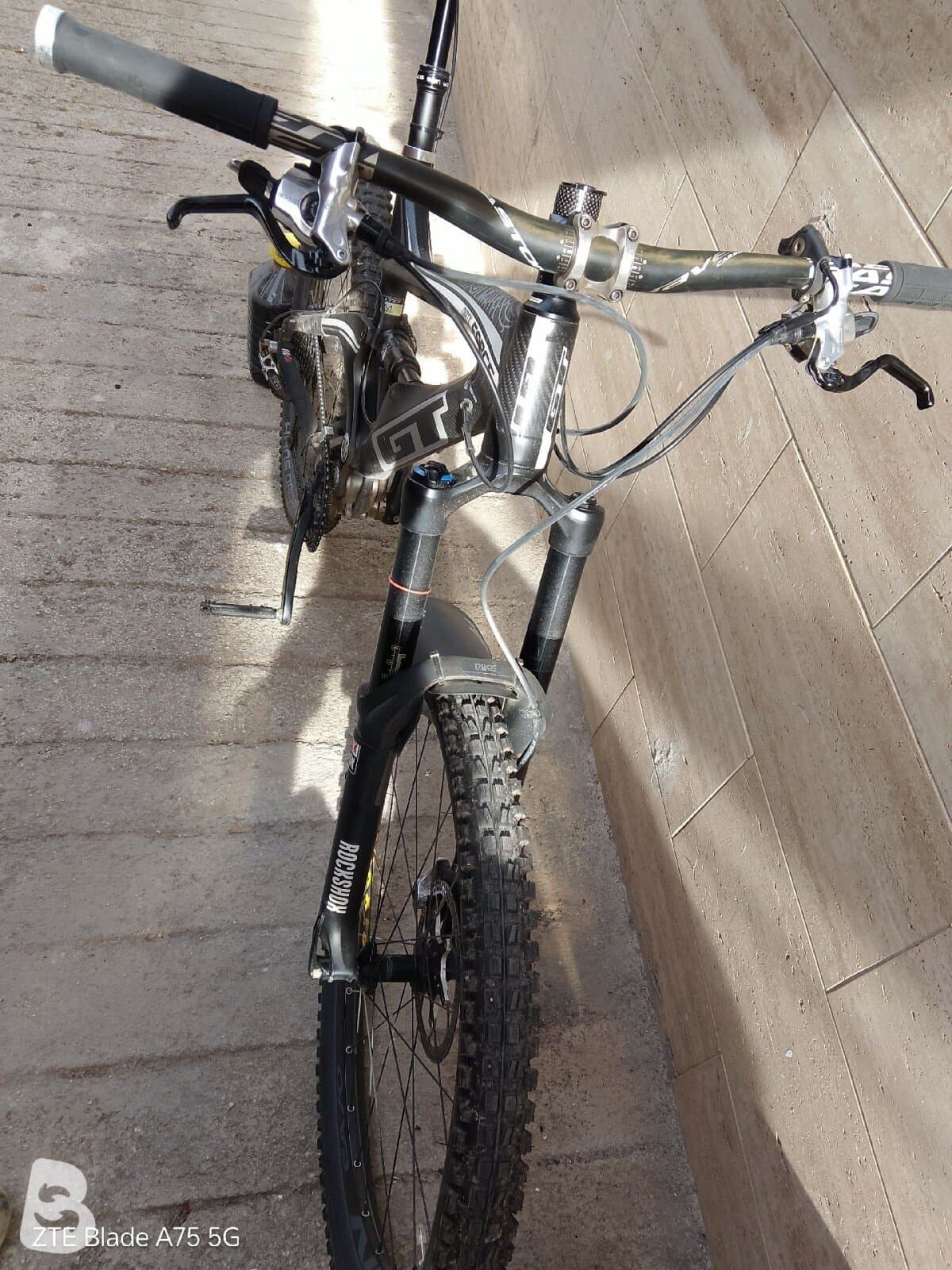 GT Force Carbon Expert 2013