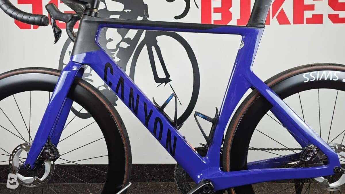 Canyon aeroad cf slx 8 disc ultegra di2 + 4iii powermeter 2024