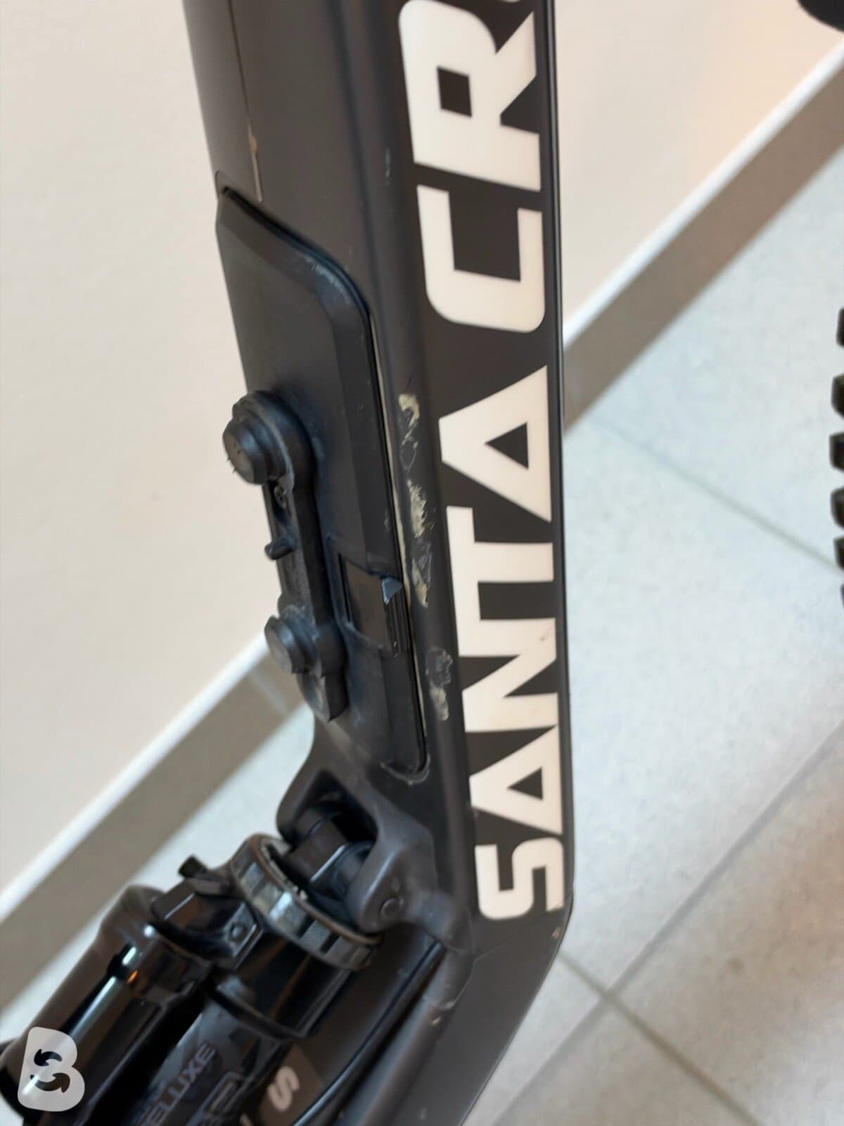 Santa Cruz NOMAD R / Carbon C 2023
