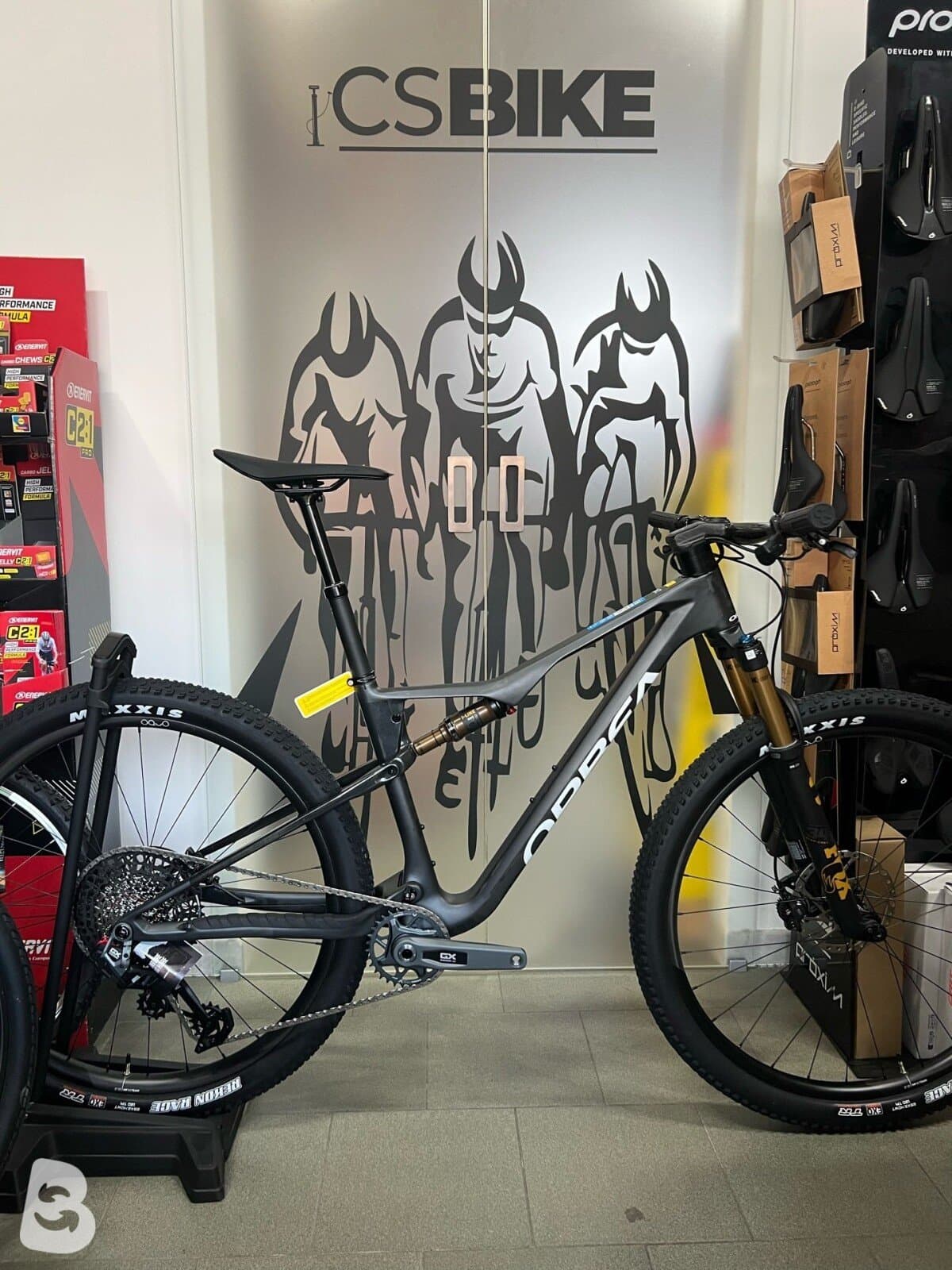 Orbea Oiz M-10 AXS Cockpit Integrato 2026