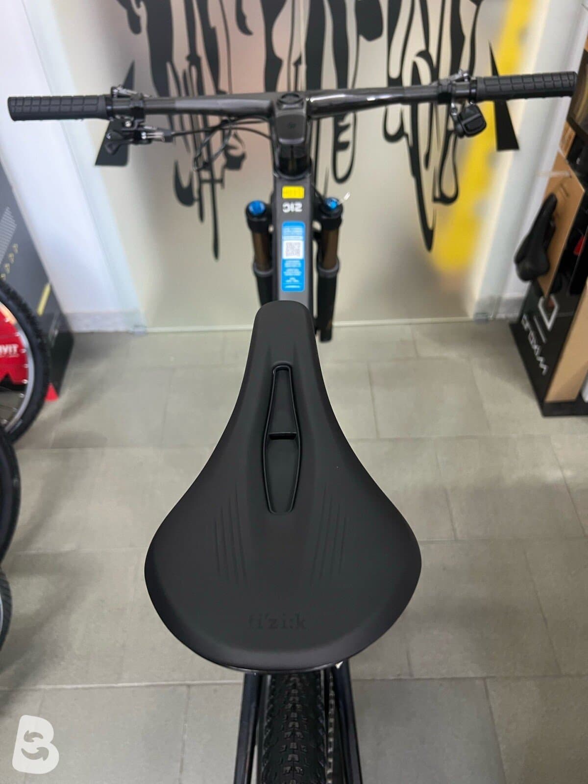 Orbea Oiz M-10 AXS Cockpit Integrato 2026