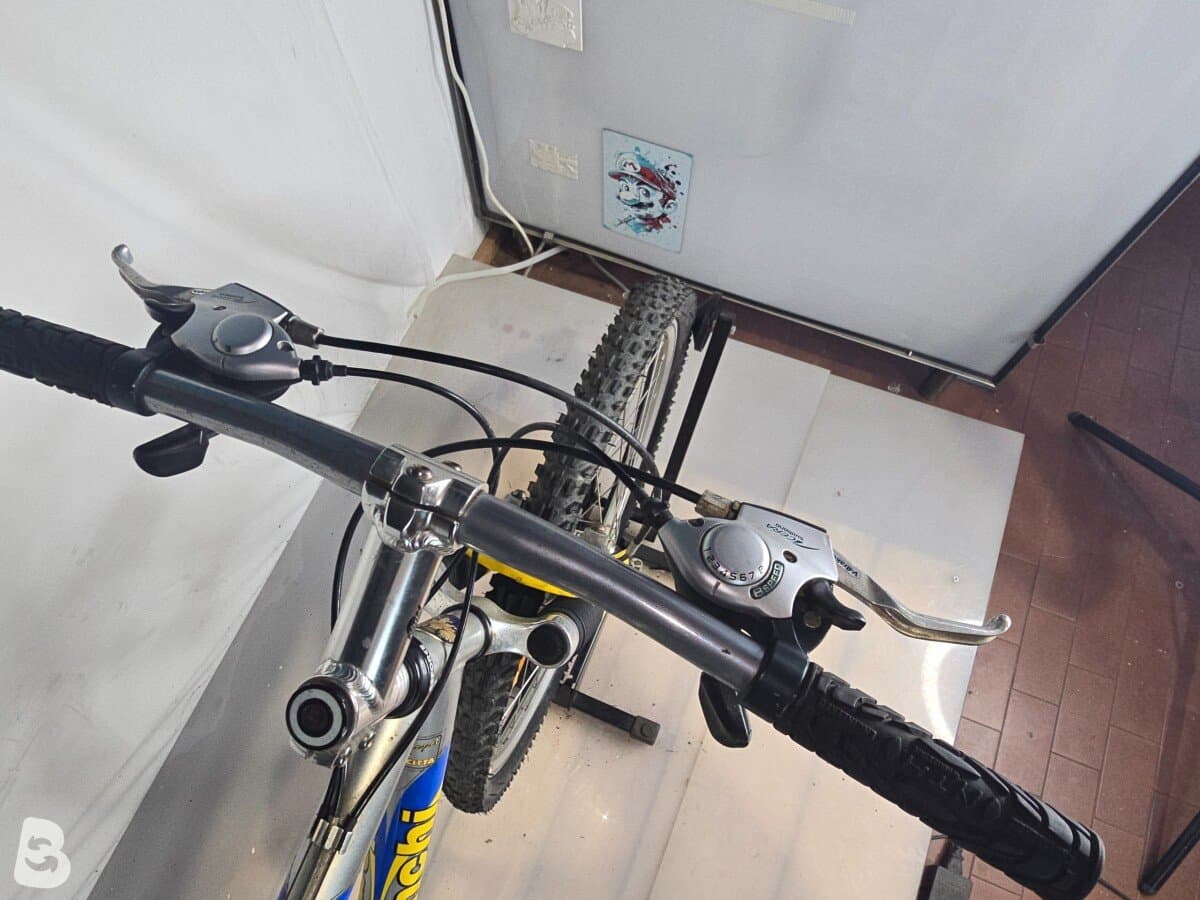 Bianchi 760 sf generation 2000