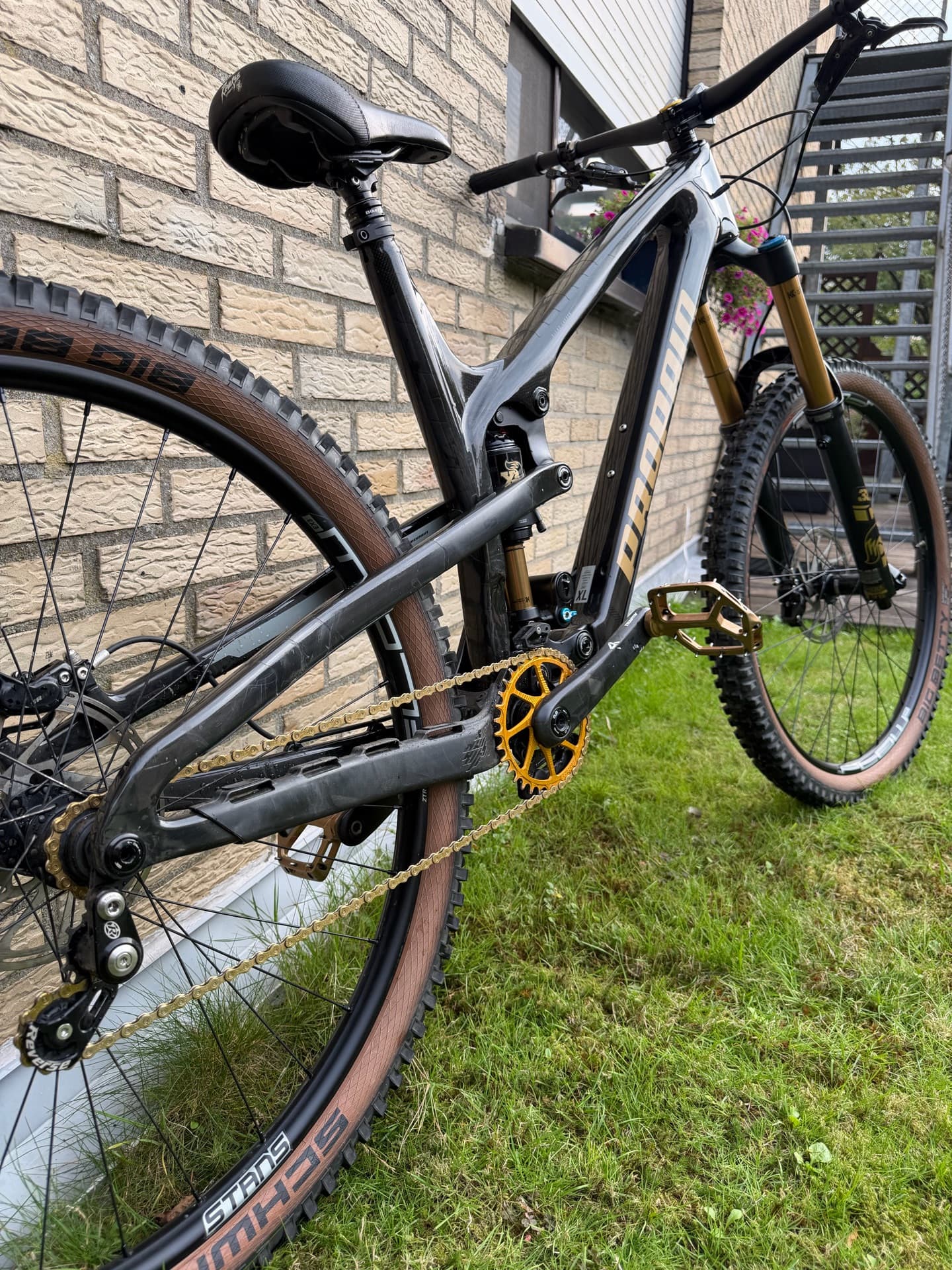 Propain Spindrift 4 CF custom 2021