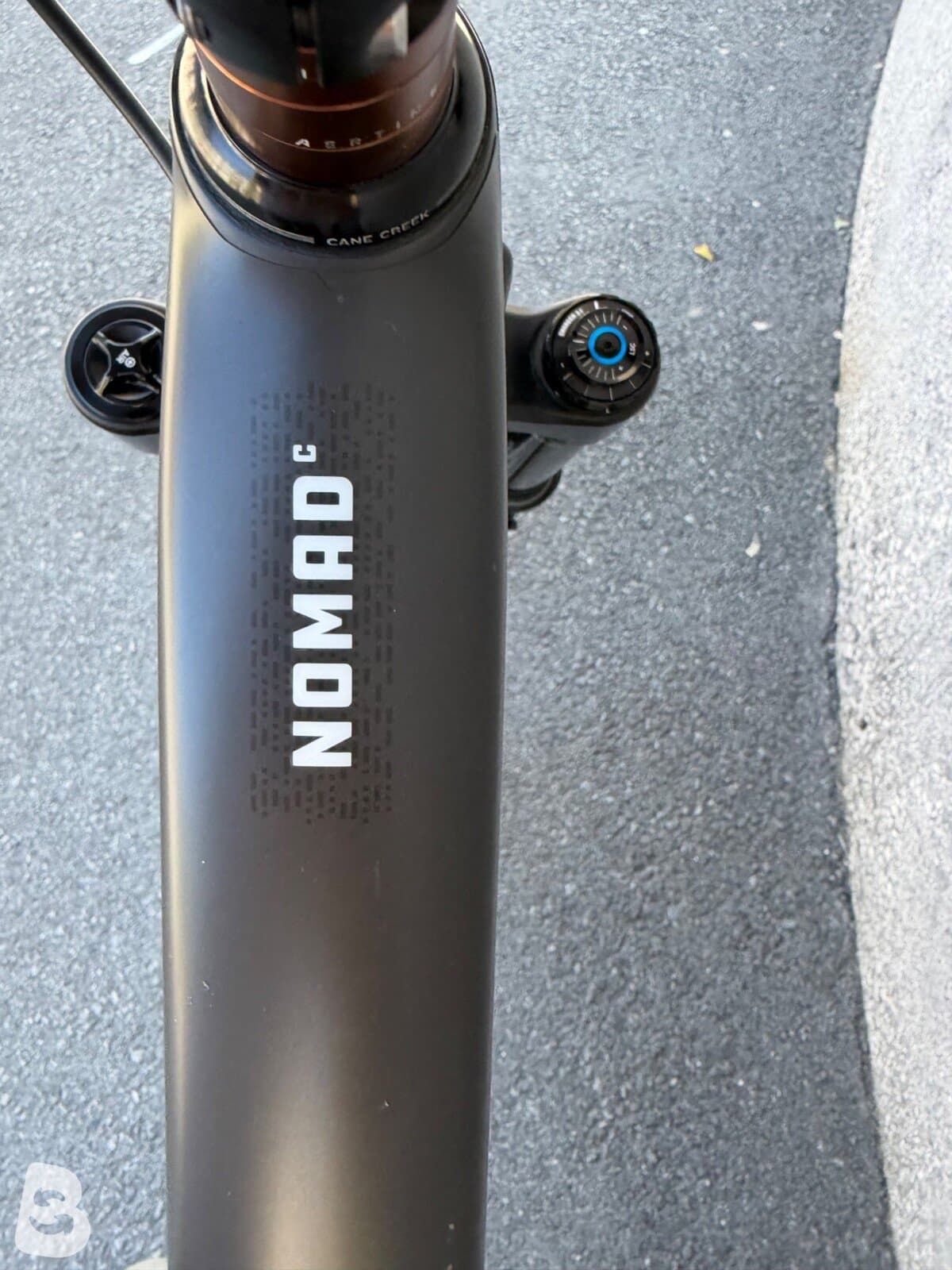 Santa Cruz NOMAD GX AXS / Carbon C 2023