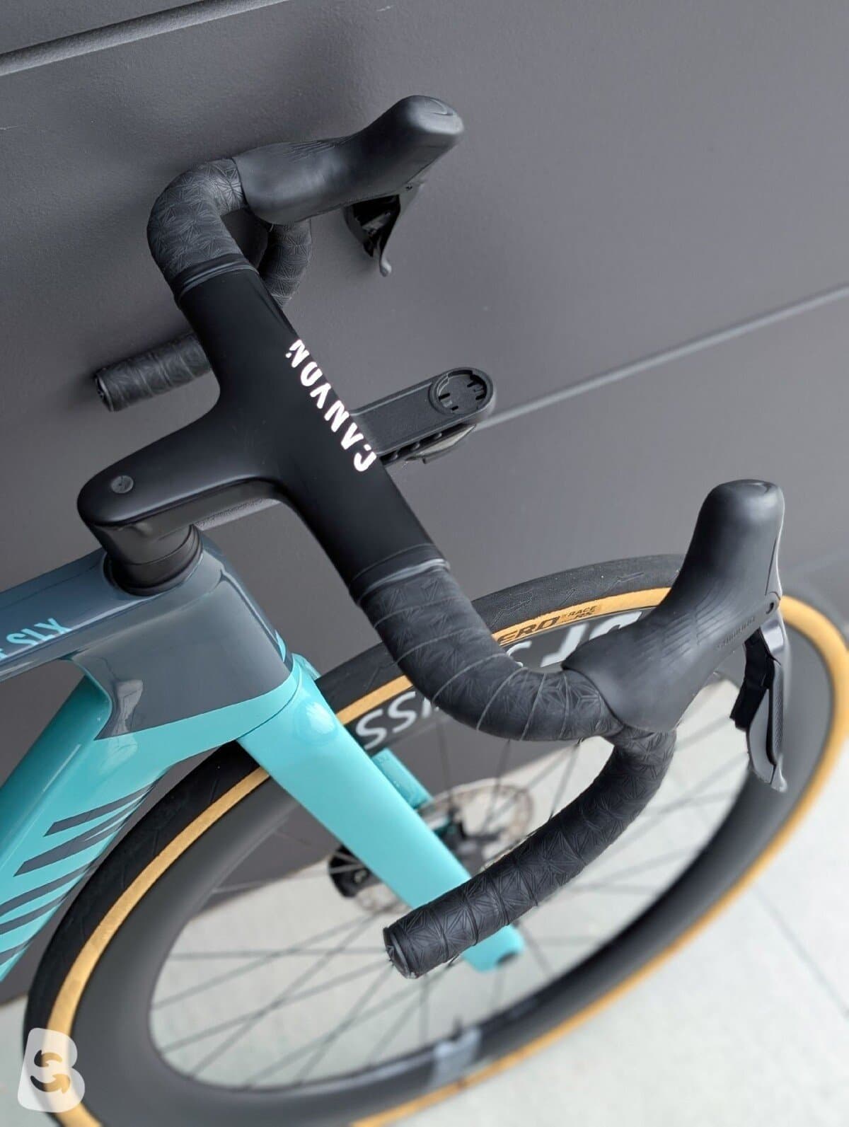 Canyon Aeroad CF SLX 8 Di2 2024
