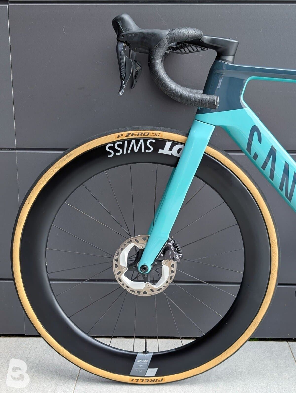 Canyon Aeroad CF SLX 8 Di2 2024