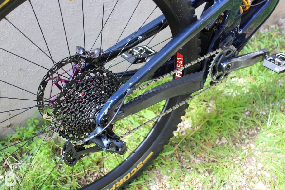 Santa Cruz MEGATOWER S / Carbon C 2023