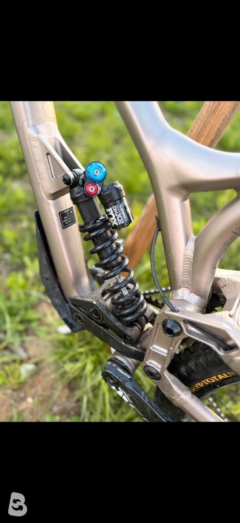 Commencal SUPREME DH V4 SIGNATURE 2022