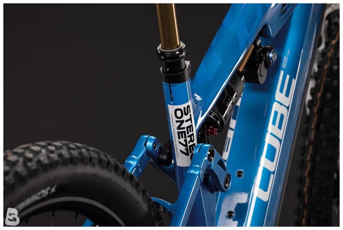Cube Stereo Hybrid ONE77 HPC AT 800 actionteam 2027
