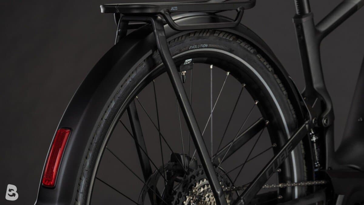 Cube Kathmandu Hybrid ONE11 HPC SLT 800 carbon´n´silverdust 2027