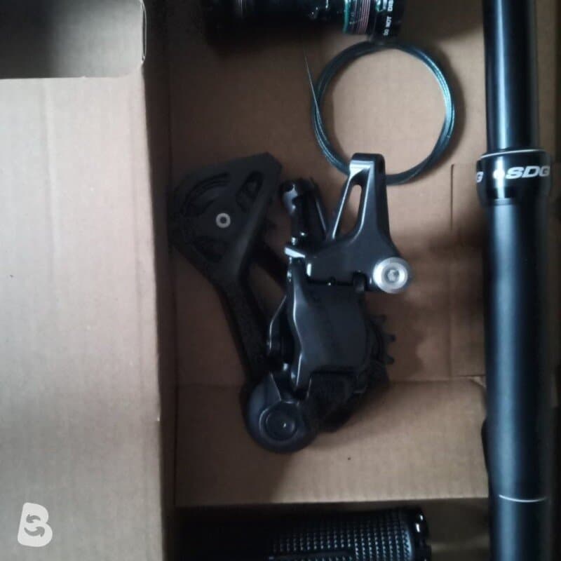Santa Cruz heckler sl 2025