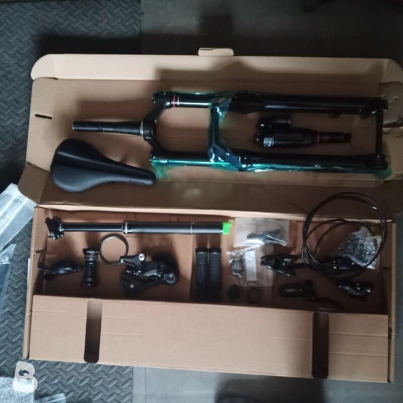 Santa Cruz heckler sl 2025