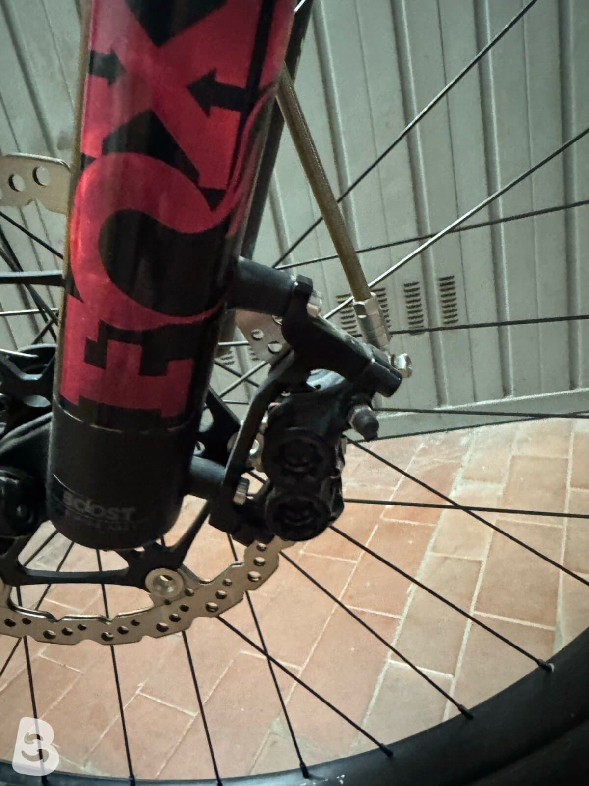 Santa Cruz MEGATOWER R / Carbon C 2023