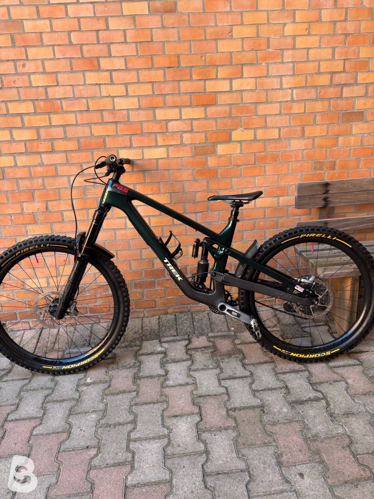 Trek Slash 9.8 GX AXS T-Type Gen 6 2024