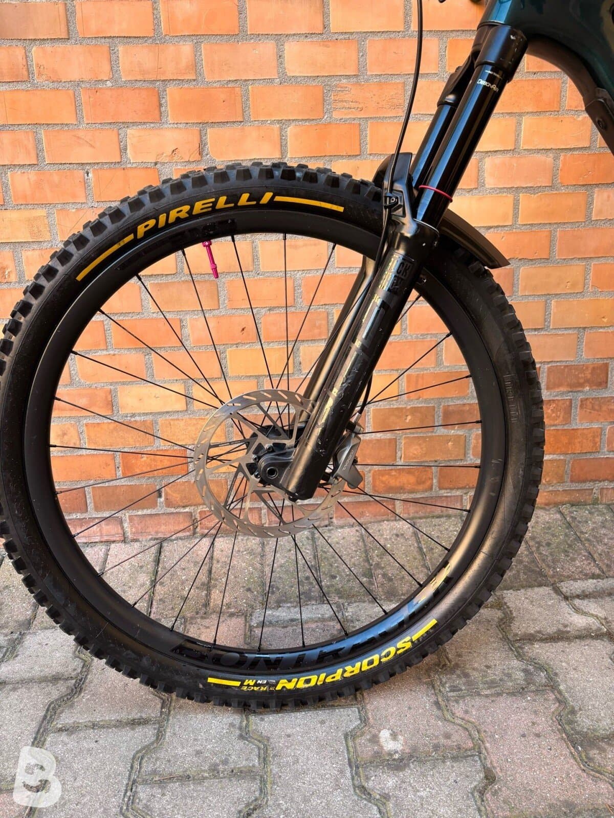 Trek Slash 9.8 GX AXS T-Type Gen 6 2024