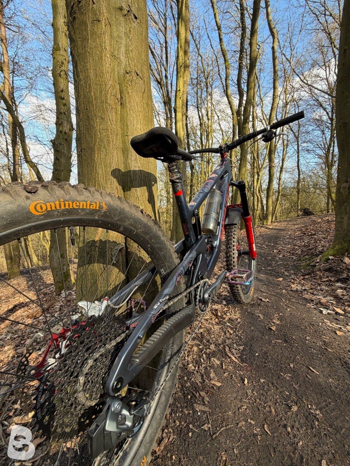 Santa Cruz Nomad V6 2024