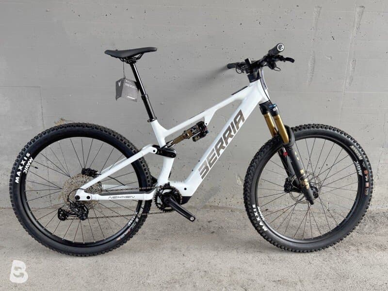Berria Nexxen Avinox M2S XT Kashima 2026