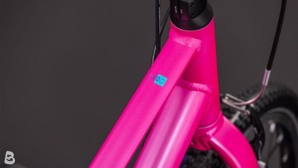 Cube Numove 200 fucsia´n´plum 2026