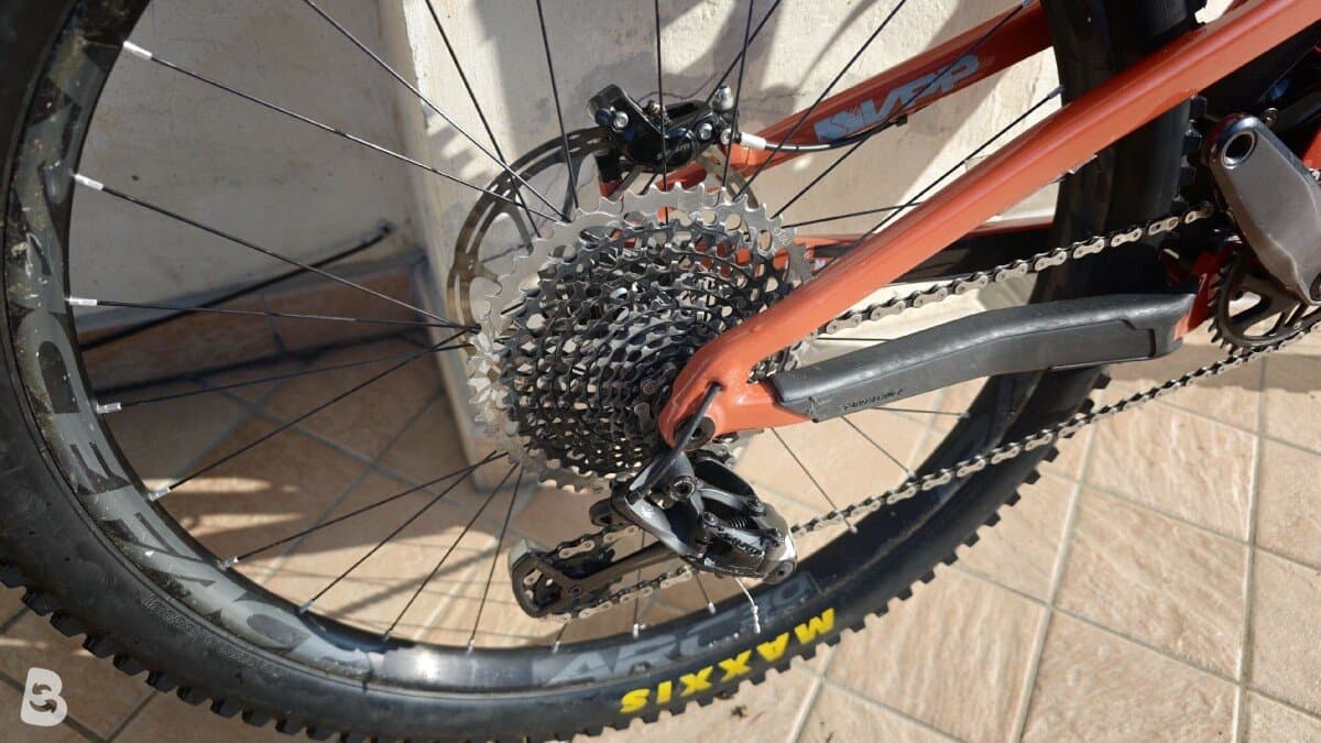 Santa Cruz Nomad Carbon CC X01 2020