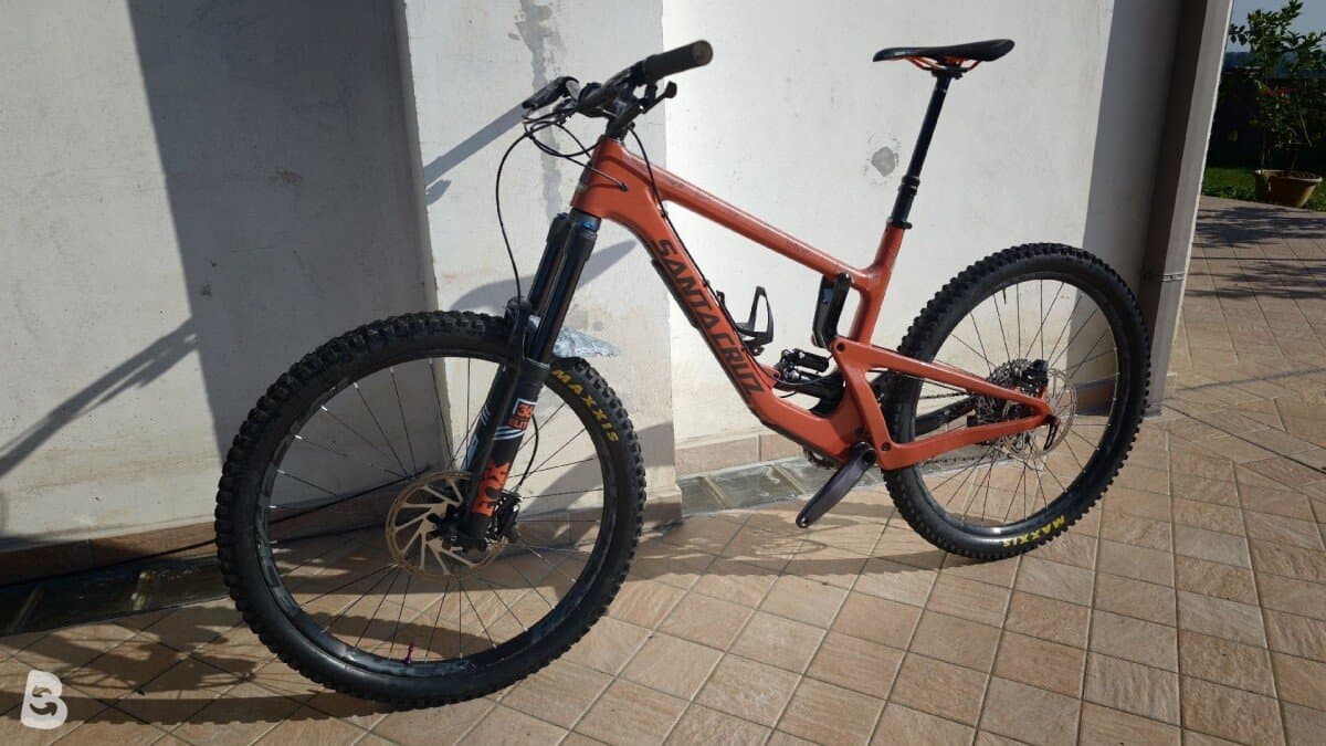 Santa Cruz Nomad Carbon CC X01 2020