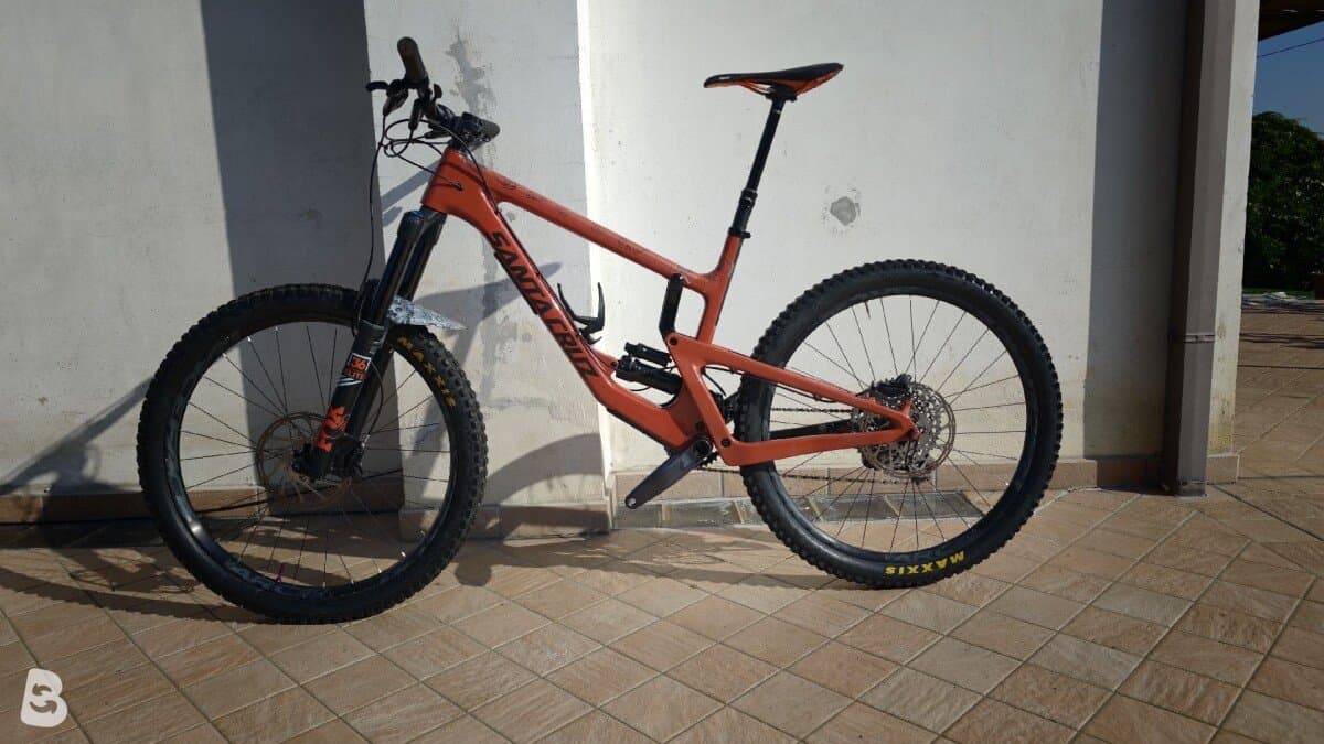 Santa Cruz Nomad Carbon CC X01 2020