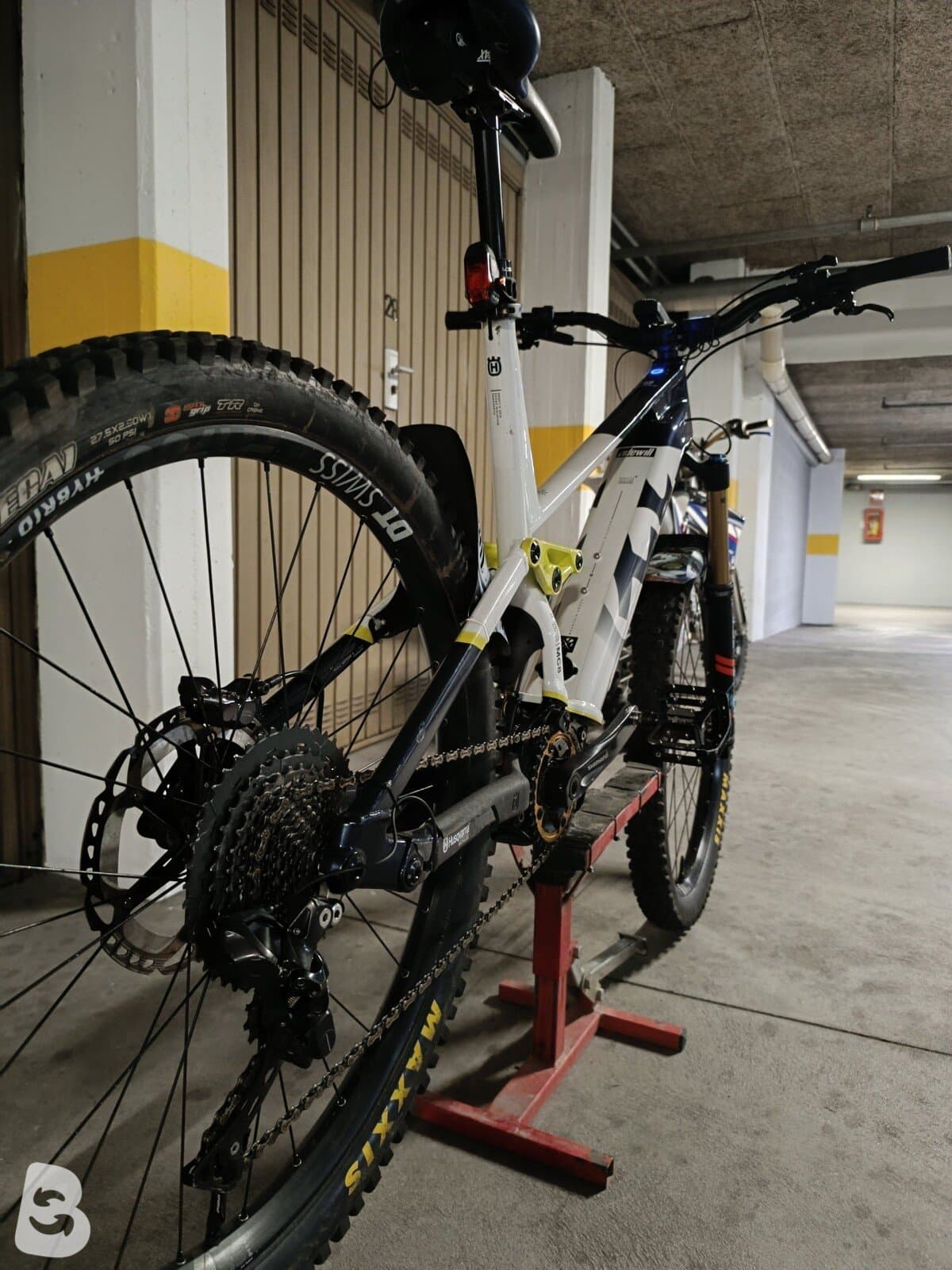 Husqvarna MC8 2021