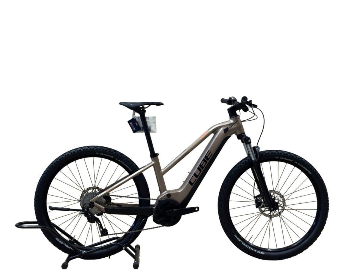 Cube Reaction Hybrid Performance 625 Shimano Alivio 2023
