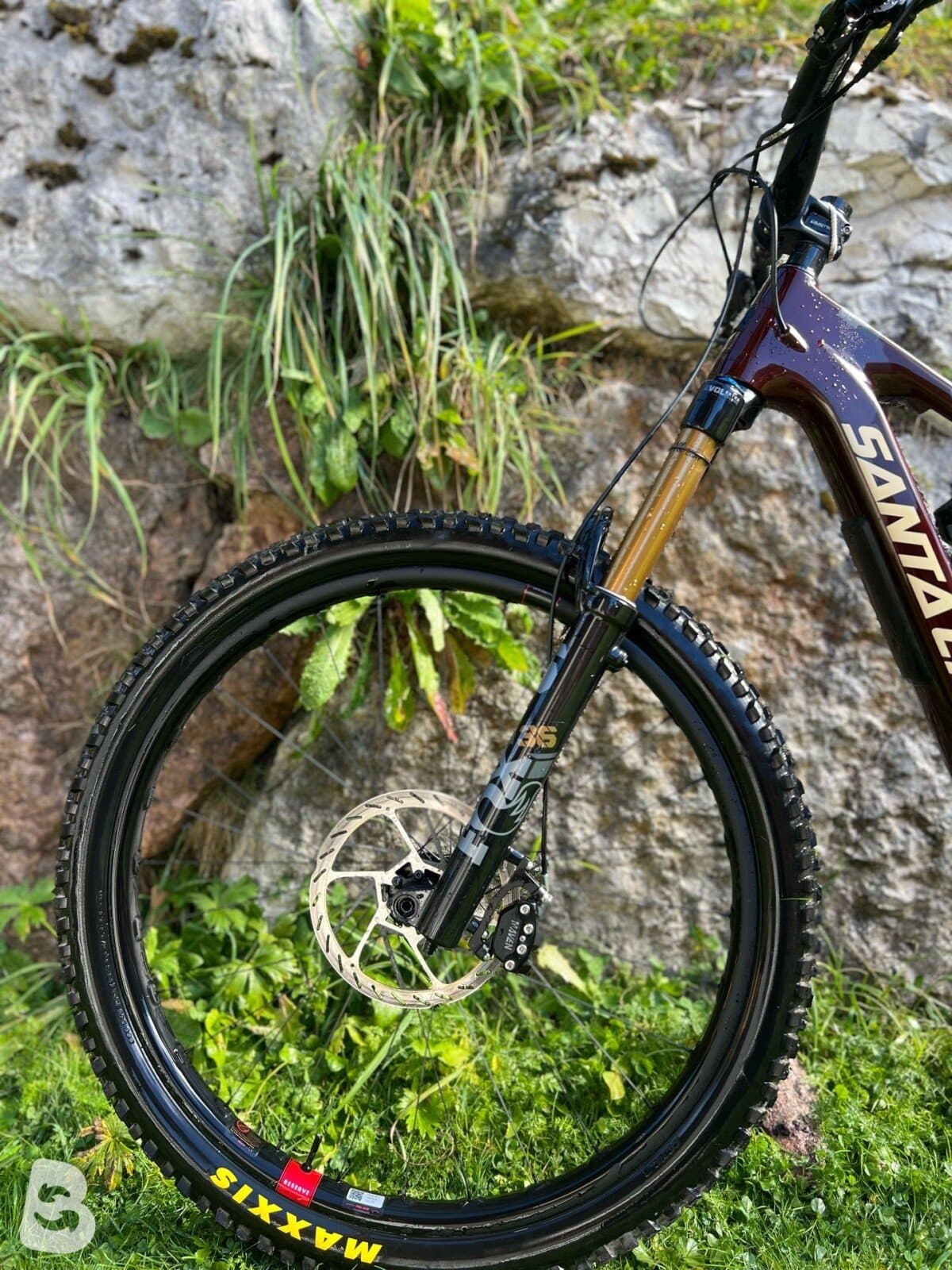 Santa Cruz Bronson XO AXS RSV 2025