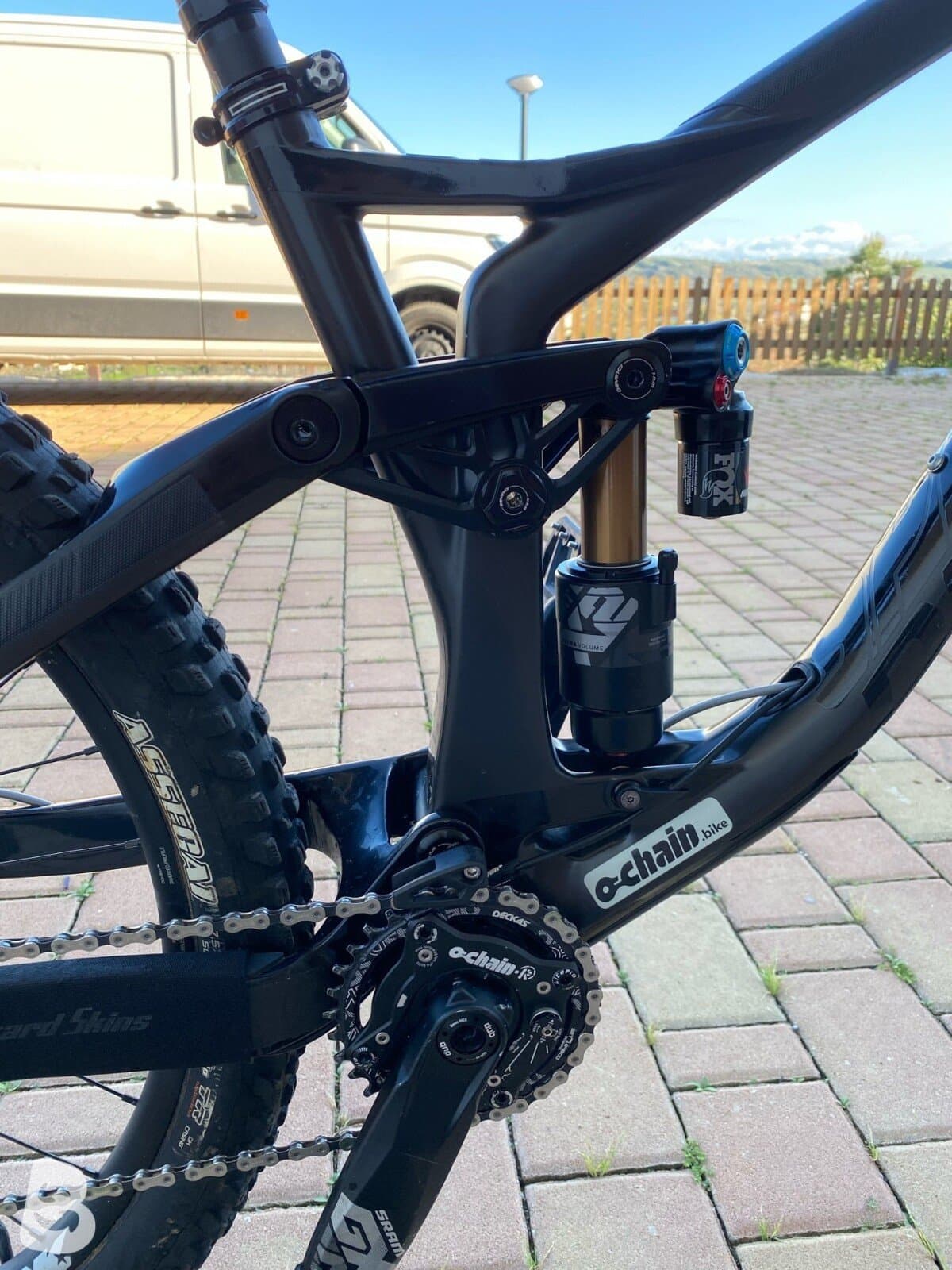 Devinci Spartan Carbon 2021
